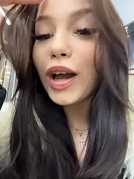 Chloe  Moon online show from 1, 2, 2026