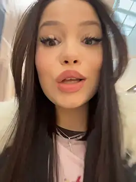 Chloe  Moon online show from 4, 2, 2026