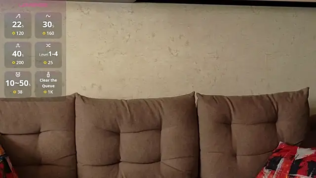 Snapshot of NinaNovalicious chatting on 3, 11, 2025 NinaNovalicious online show from 3, 11, 2025