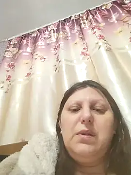 LyxBabyLove online show from 4, 3, 2025