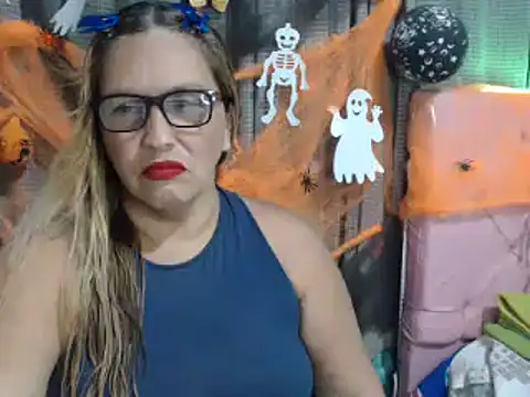 mom son dirty online show from 23, 10, 2025