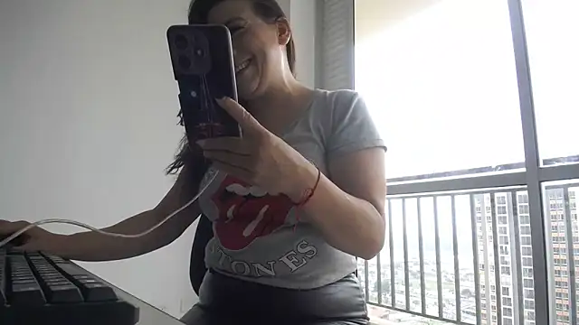 lorenalover24 online show from 3, 12, 2024