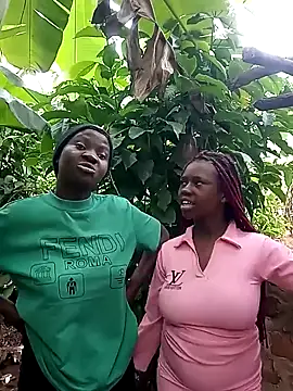 Black juicy24 online show from 7, 1, 2025