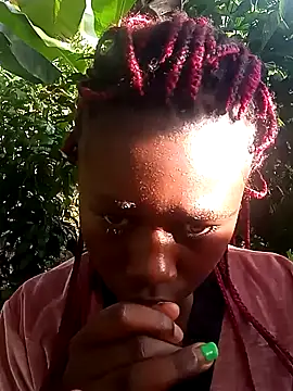 Black juicy24 online show from 17, 1, 2025