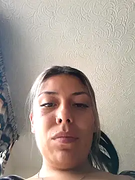 Sweel Leyva18 online show from 10, 12, 2024