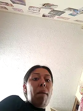 Sweel Leyva18 online show from 6, 11, 2025