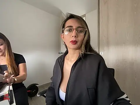 Snapshot of HannaOlsen183 chatting on 24, 2, 2026 HannaOlsen183 online show from 24, 2, 2026