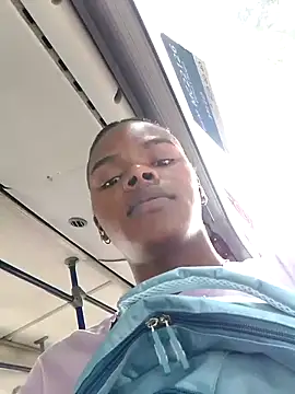 CamiEstrada online show from 27, 1, 2025