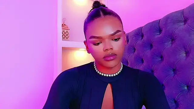 CamiEstrada online show from 20, 12, 2025