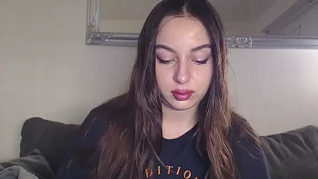 courtneyPerfect online show from 18, 12, 2024