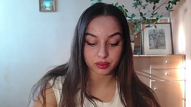 courtneyPerfect online show from 27, 1, 2025