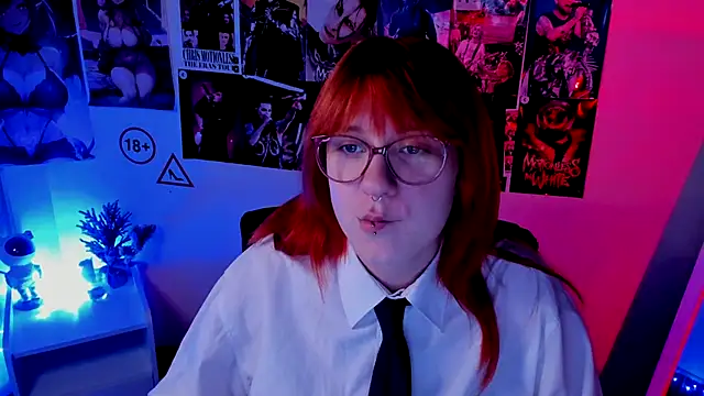 Snapshot of Rudy_02 chatting on 15, 10, 2025 Rudy 02 online show from 15, 10, 2025