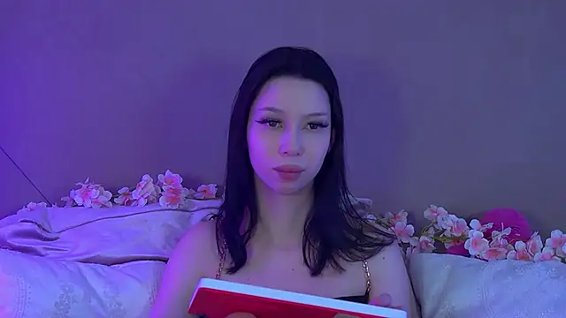 MaliaLandre online show from 27, 1, 2025