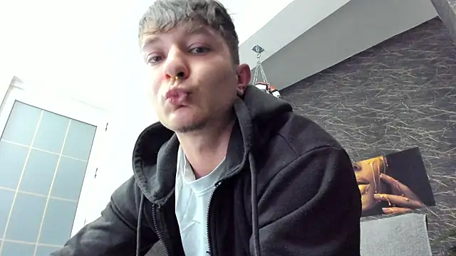 leonardsmith01 online show from 20, 2, 2025