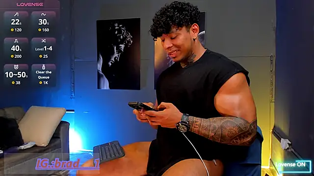 Snapshot of bradley_smith chatting on 10, 3, 2026 bradley smith online show from 10, 3, 2026