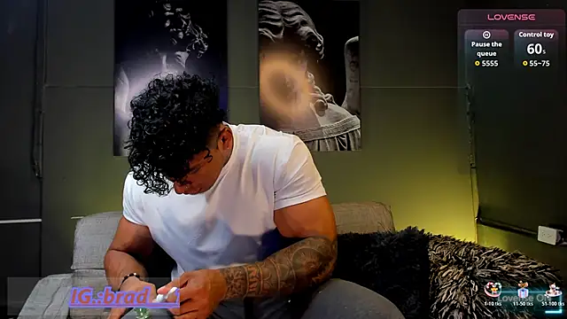 Snapshot of bradley_smith chatting on 21, 3, 2026 bradley smith online show from 21, 3, 2026