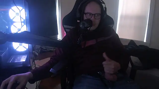 Snapshot of chicostick413 chatting on 23, 10, 2025 chicostick413 online show from 23, 10, 2025