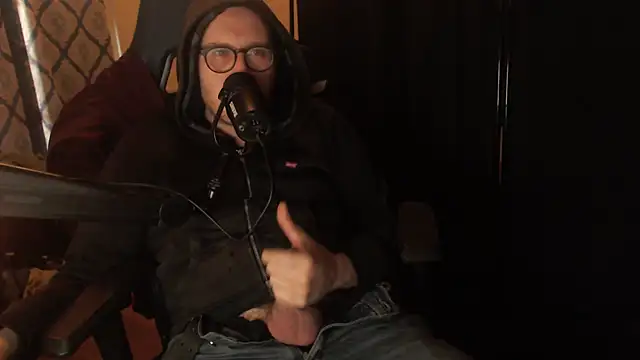 Snapshot of chicostick413 chatting on 17, 2, 2026 chicostick413 online show from 17, 2, 2026