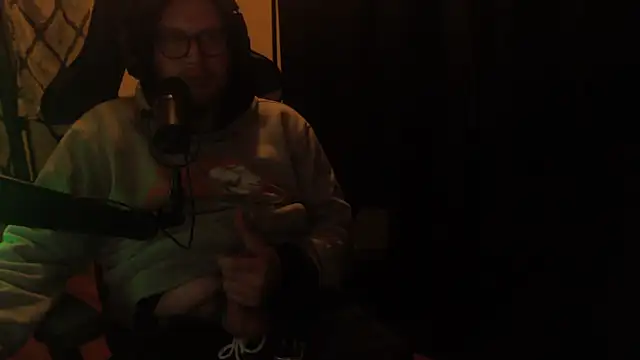 Snapshot of chicostick413 chatting on 17, 3, 2026 chicostick413 online show from 17, 3, 2026