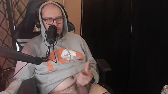 Snapshot of chicostick413 chatting on 19, 3, 2026 chicostick413 online show from 19, 3, 2026