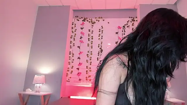 KylieMaxwell online show from 22, 1, 2025