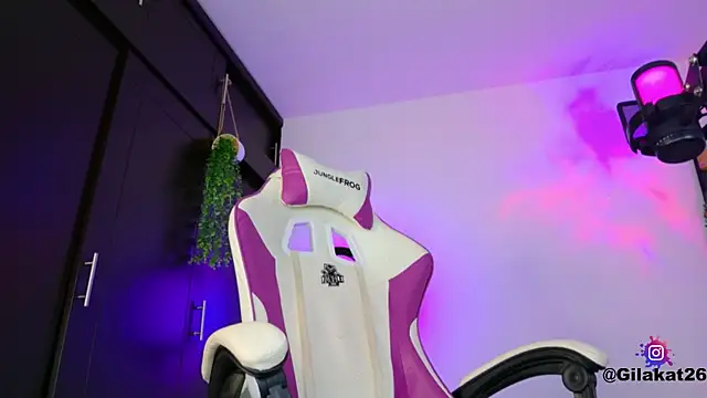 GilaKat online show from 28, 11, 2025