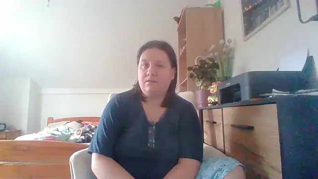 Snapshot of ReifeVenna chatting on 15, 9, 2025 ReifeVenna online show from 15, 9, 2025