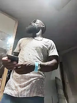 Snapshot of Chocolate_factory_man chatting on 31, 12, 2024 Chocolate factory man online show from 31, 12, 2024