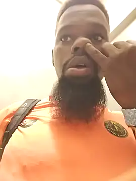 Snapshot of Chocolate_factory_man chatting on 15, 1, 2025 Chocolate factory man online show from 15, 1, 2025