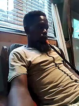 Snapshot of Chocolate_factory_man chatting on 15, 1, 2025 Chocolate factory man online show from 15, 1, 2025