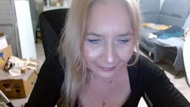 sofia xkiss online show from 22, 12, 2024