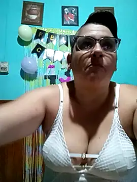 Snapshot of valkiria_08 chatting on 31, 12, 2024 valkiria 08 online show from 31, 12, 2024