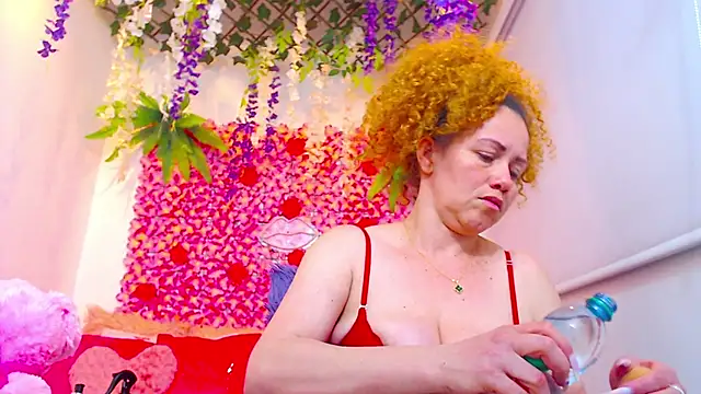 BLONDE SEXYHOT online show from 7, 11, 2025