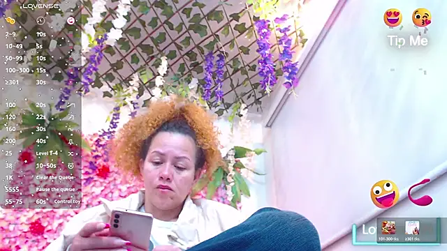 BLONDE SEXYHOT online show from 15, 1, 2026