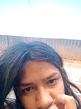 Snapshot of Little_Pau_Dirty chatting on 19, 11, 2025 Little Pau Dirty online show from 19, 11, 2025