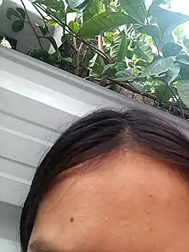 Snapshot of Little_Pau_Dirty chatting on 18, 12, 2025 Little Pau Dirty online show from 18, 12, 2025