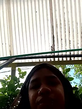 Snapshot of Little_Pau_Dirty chatting on 17, 1, 2026 Little Pau Dirty online show from 17, 1, 2026