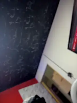 Snapshot of Thyana_LS chatting on 9, 11, 2025 Thyana LS online show from 9, 11, 2025