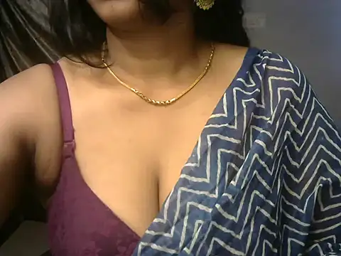Snapshot of telugu99ramya chatting on 2, 11, 2025 telugu99ramya online show from 2, 11, 2025