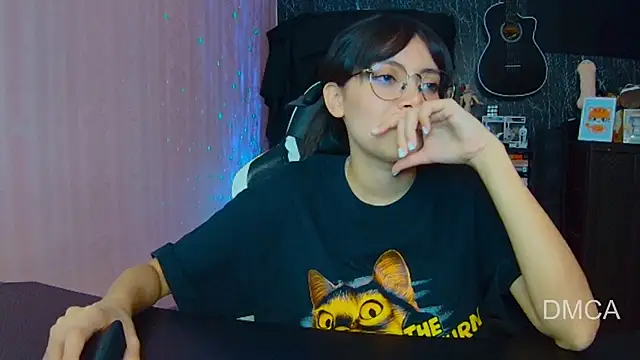 Drea Foox online show from 9, 10, 2025