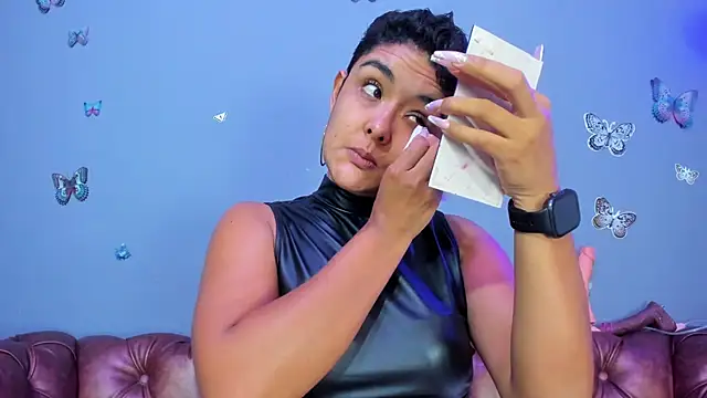 Kaira mosse online show from 19, 12, 2025