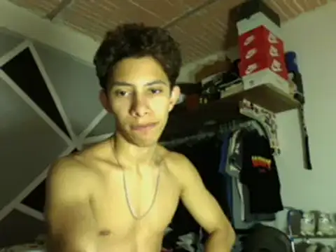 Snapshot of ferchitibellako chatting on 21, 11, 2025 ferchitibellako online show from 21, 11, 2025