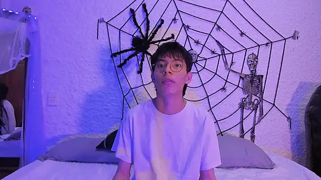 alexandersawyer online show from 8, 10, 2025