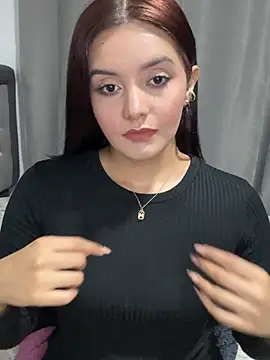 Melanyprada online show from 18, 3, 2026