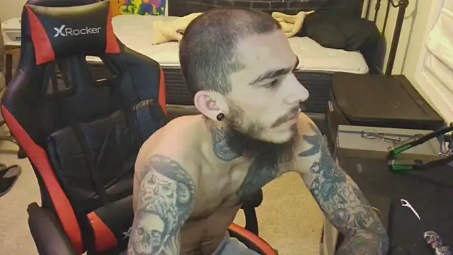 Snapshot of XMeF10 chatting on 28, 1, 2025 XMeF10 online show from 28, 1, 2025