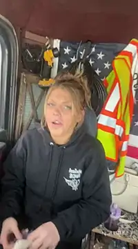 Snapshot of XMeF10 chatting on 10, 3, 2025 XMeF10 online show from 10, 3, 2025