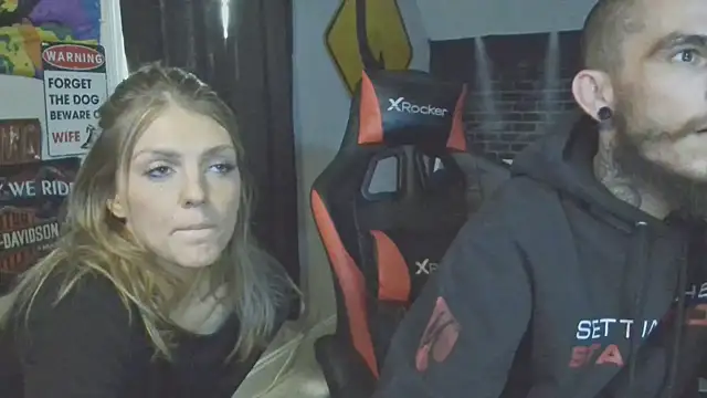 Snapshot of XMeF10 chatting on 15, 3, 2025 XMeF10 online show from 15, 3, 2025