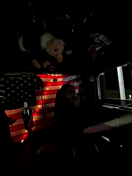 Snapshot of XMeF10 chatting on 21, 11, 2025 XMeF10 online show from 21, 11, 2025