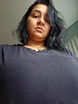 paulinaDiaz1 online show from 10, 1, 2025