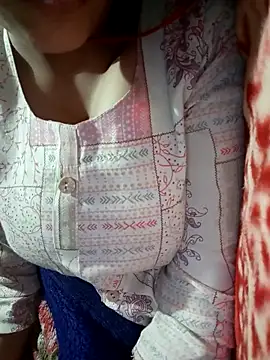 Snapshot of Avantika19 chatting on 1, 3, 2025 Avantika19 online show from 1, 3, 2025